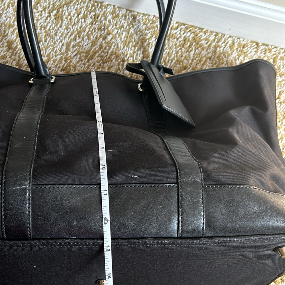 Coach - Picture 6 of 14